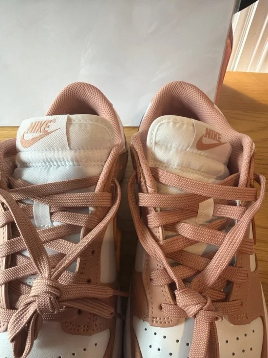 Nike Dunk Low Rose Whisper Women’s 8.5 DD1503-118 Pink White Nike Refurbished - Picture 6 of 8
